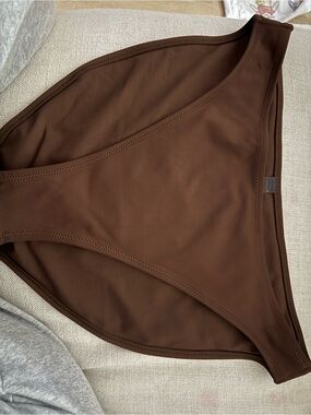 Skims Shaping Swim Dipped Bikini Bottom